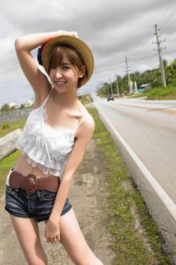 八重神子把乳液喂把旅行者
